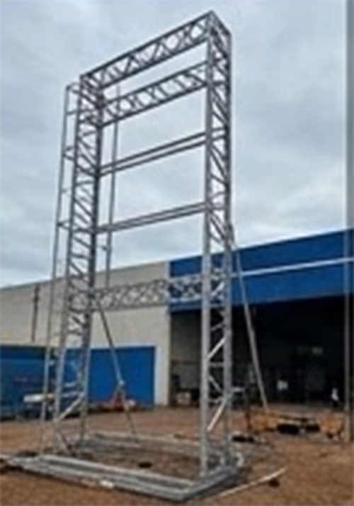 Totem Comercial de Grande Porte